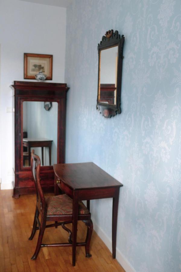 Maison Marais Charolles Luaran gambar